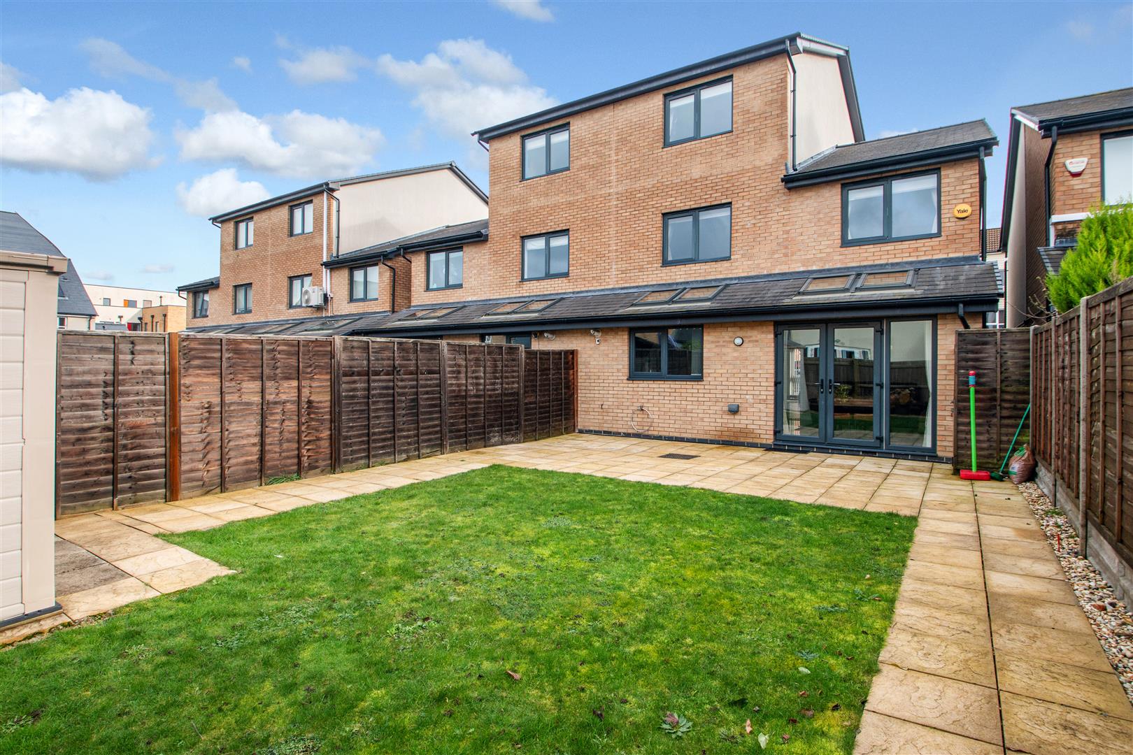 4 bed property in Broughton Grounds Lane, Milton Keynes